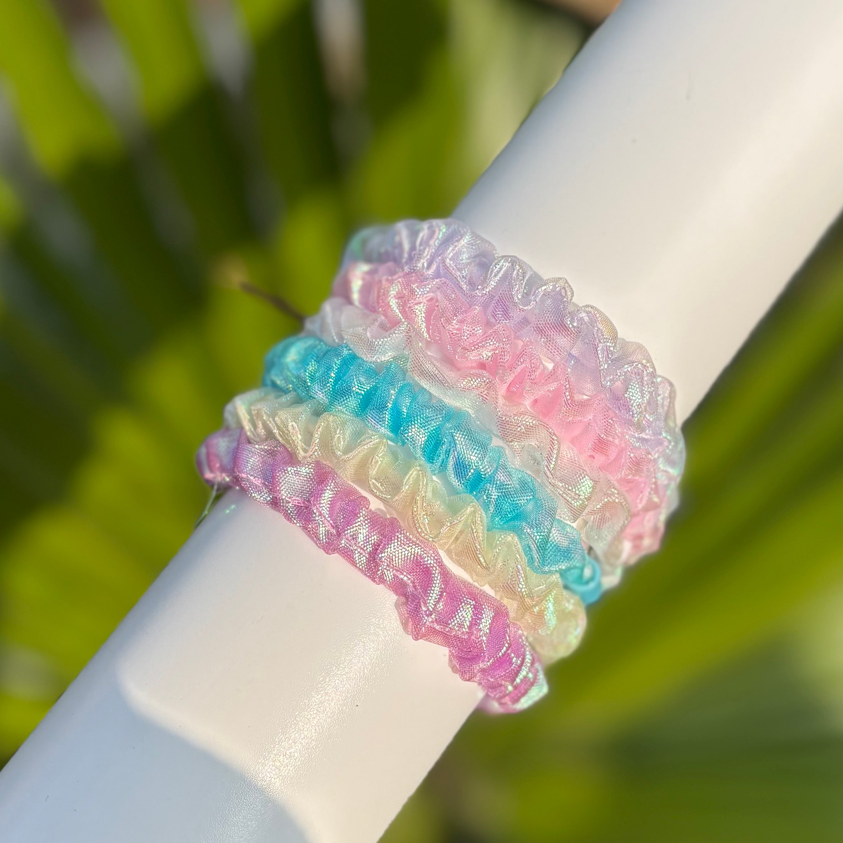 Saar Beauty skinny scrunchies set of 6 holographic hair ties Holographic skinny hair scrunchies for women daily wear