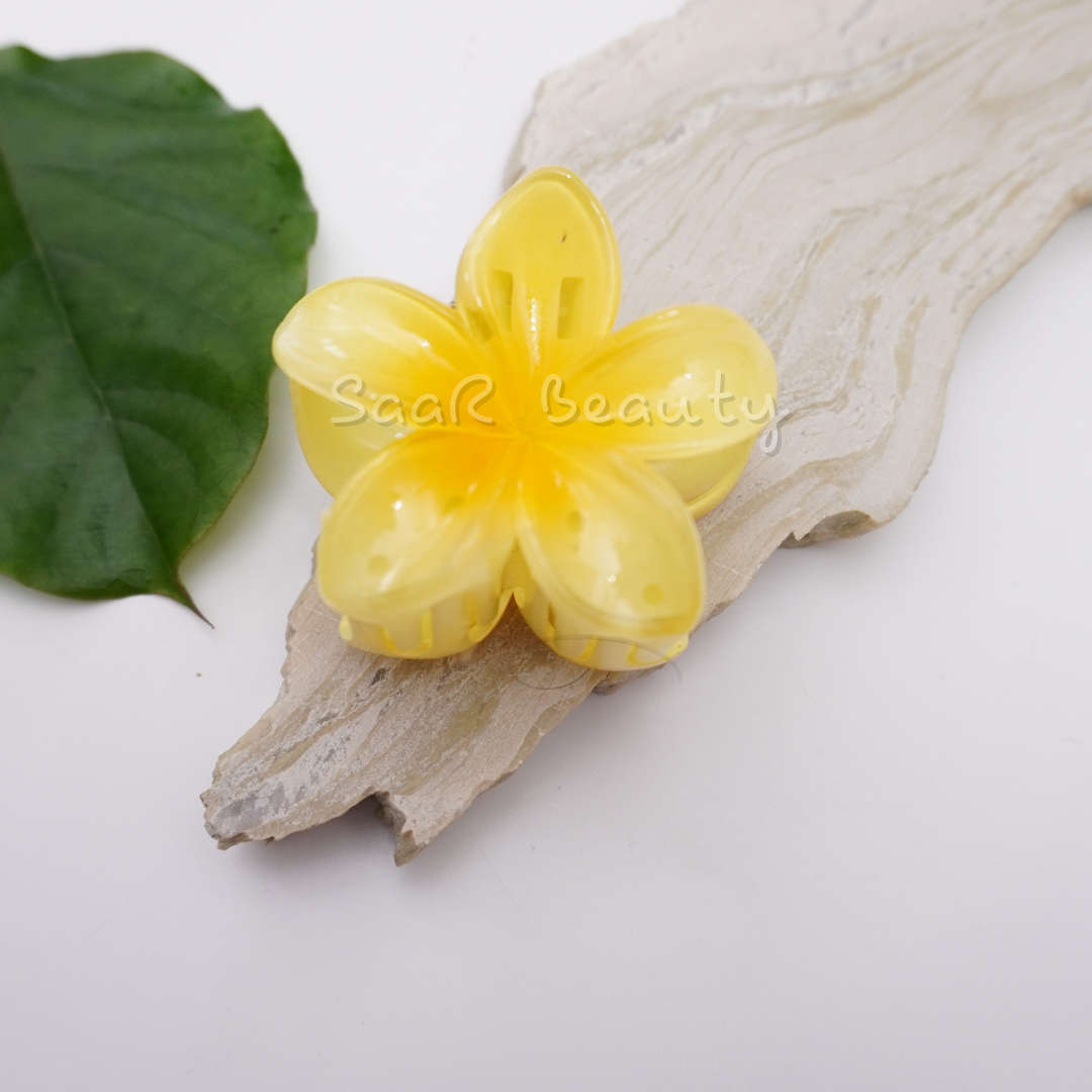 Medium Viral Flower Claw Hair Clip – Vibrant & Durable Hair Accessory for All Hair Types by SaaR Beauty