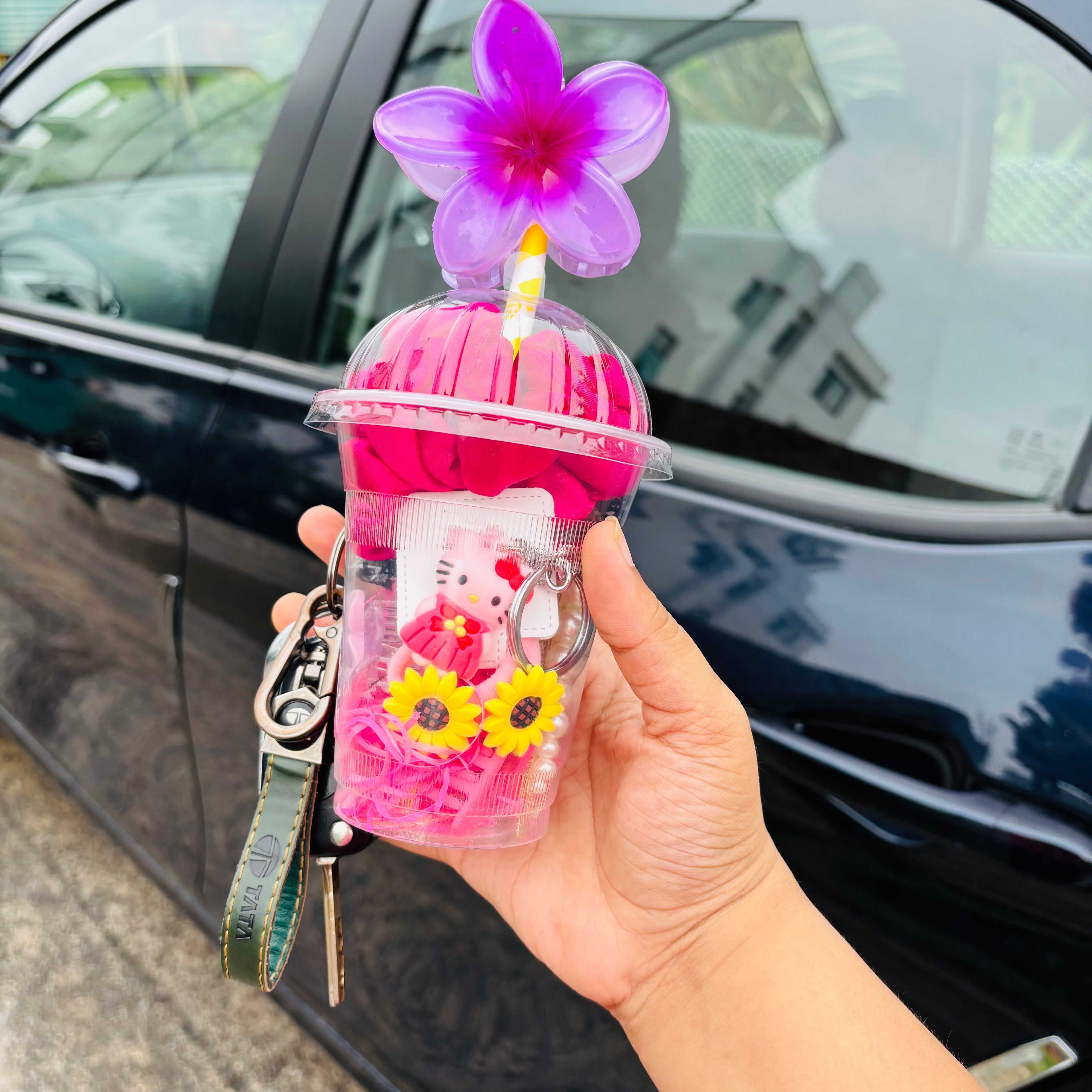 Pinterest inspired cute gift hamper in a cup with flower topper – includes claw clip, scrunchie, hair clips, chocolates, bracelet, and keychain – Saar Beauty
