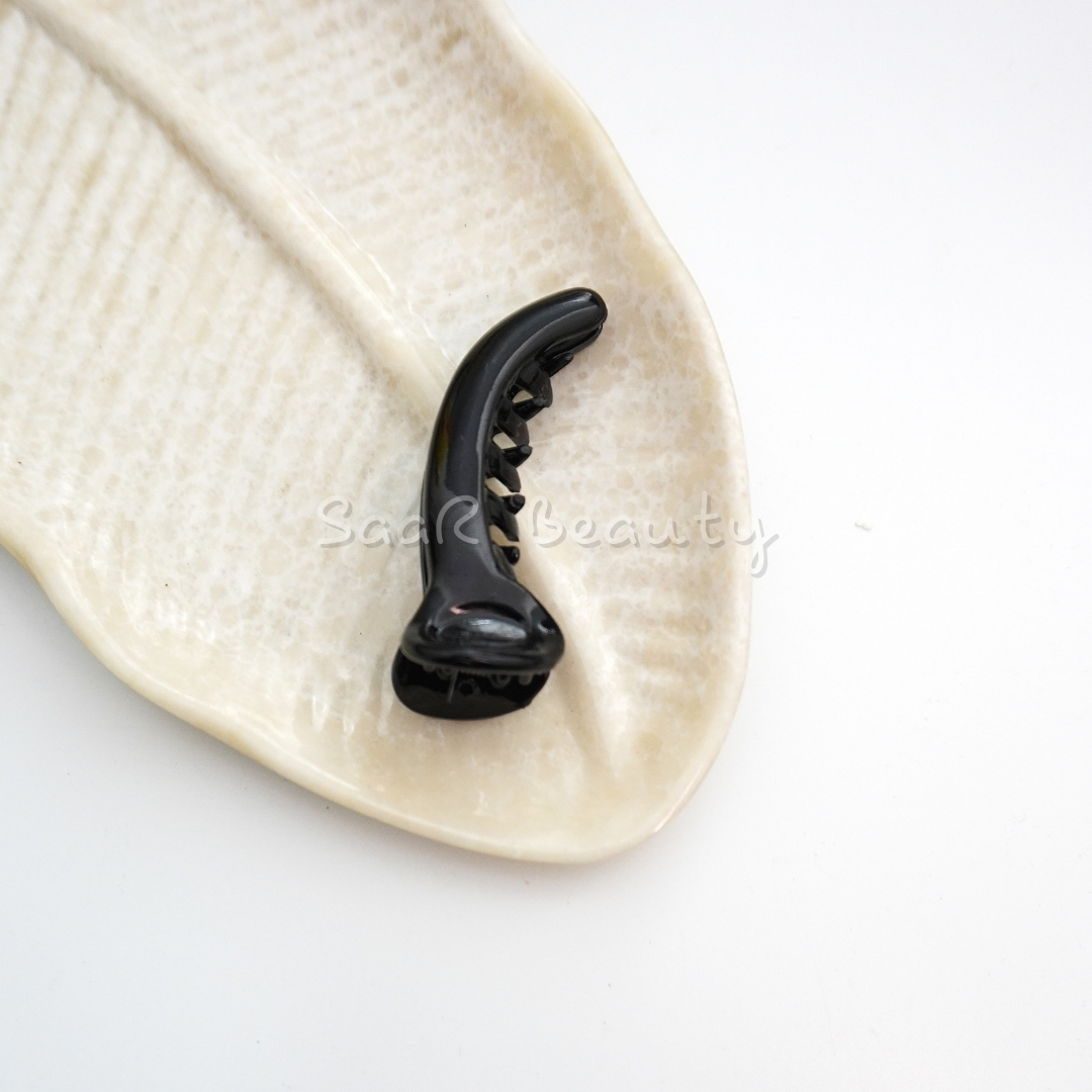 Elegant Black Curved Hair Claw Clips β(Set of 2) Strong Non-Slip Grip for Women