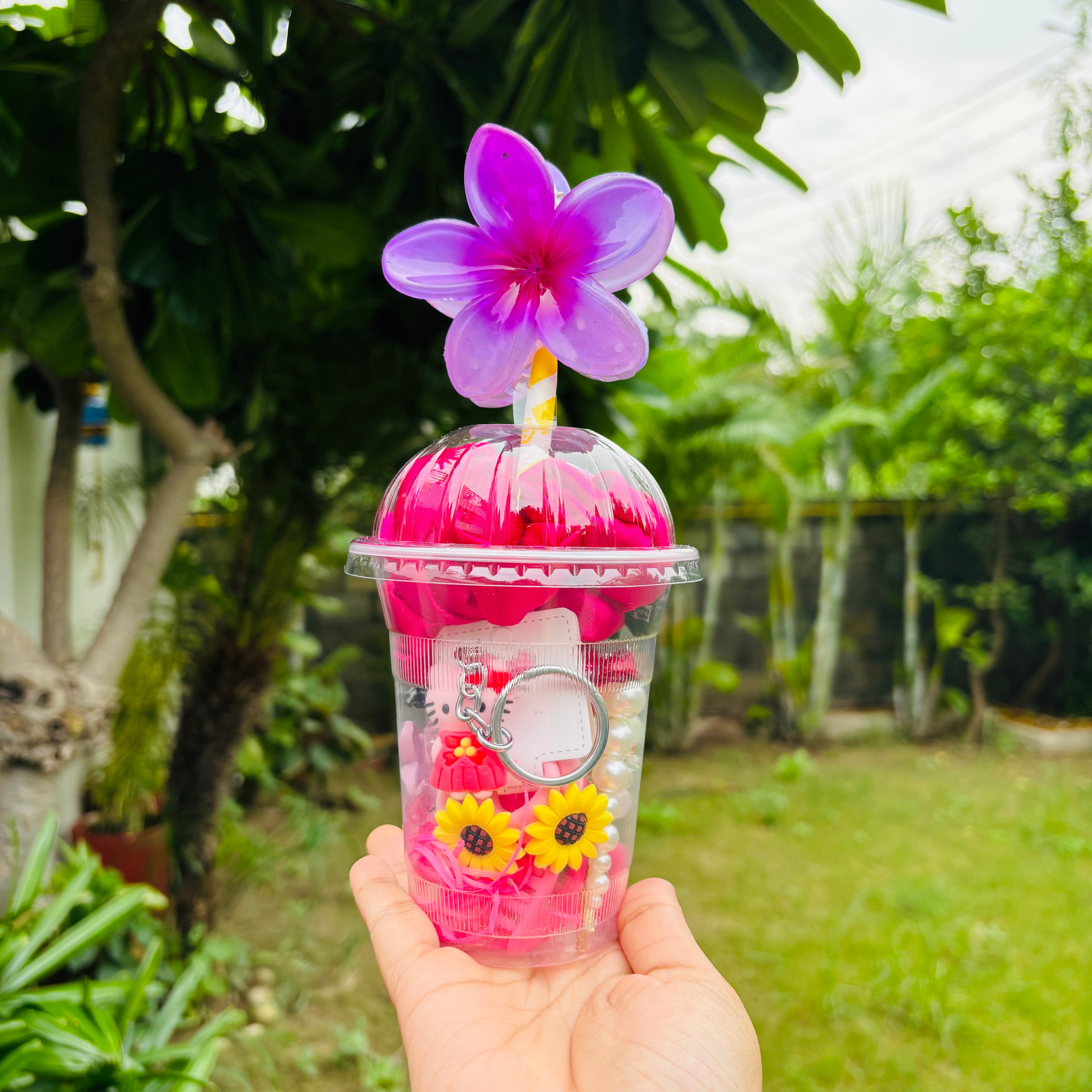 Pinterest inspired cute gift hamper in a cup with flower topper – includes claw clip, scrunchie, hair clips, chocolates, bracelet, and keychain – Saar Beauty