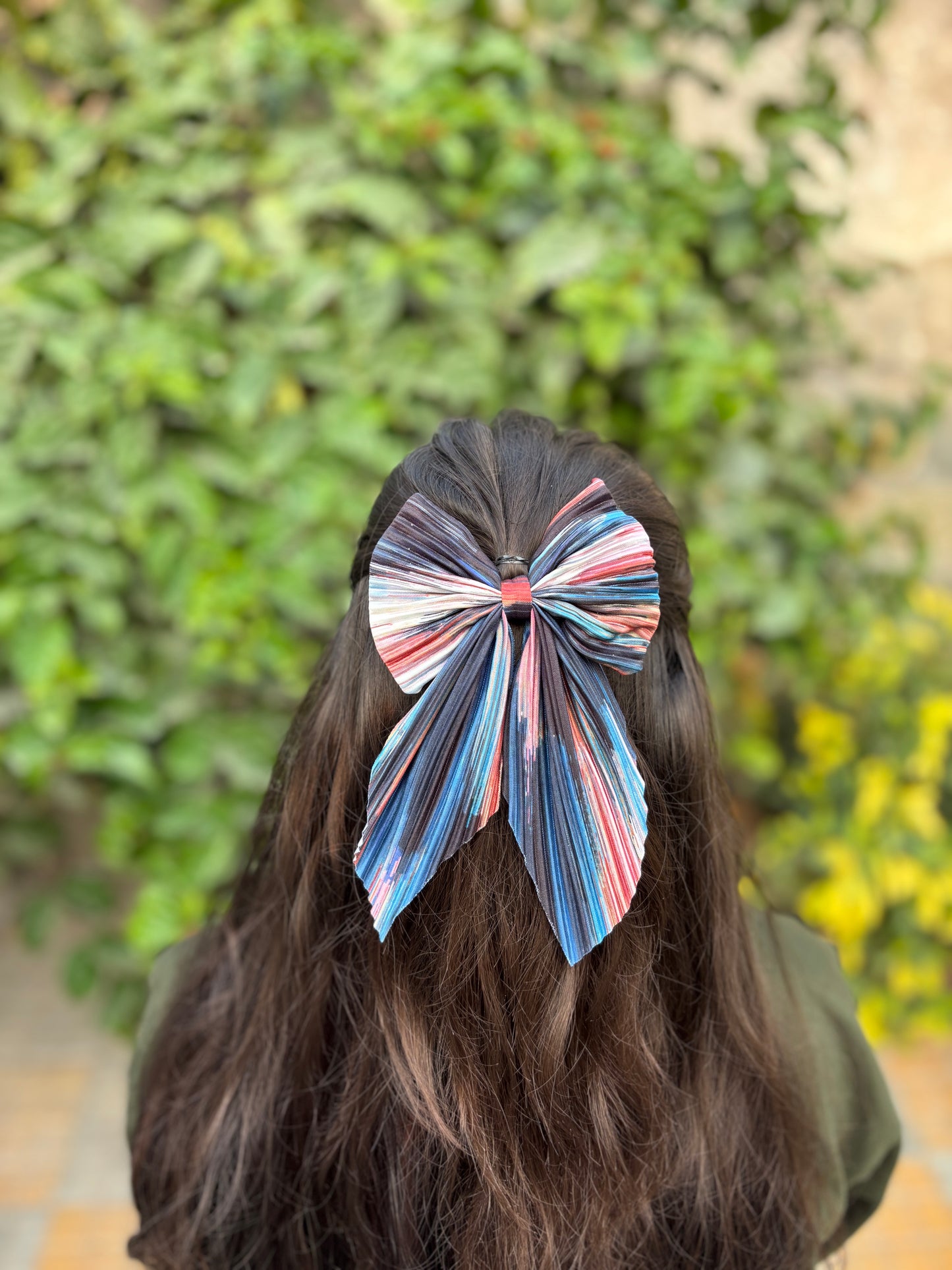 Elegant Dual-Sided Wrinkled Pattern Bow Clip โ High-Quality In-House Creation by SaaR Beauty