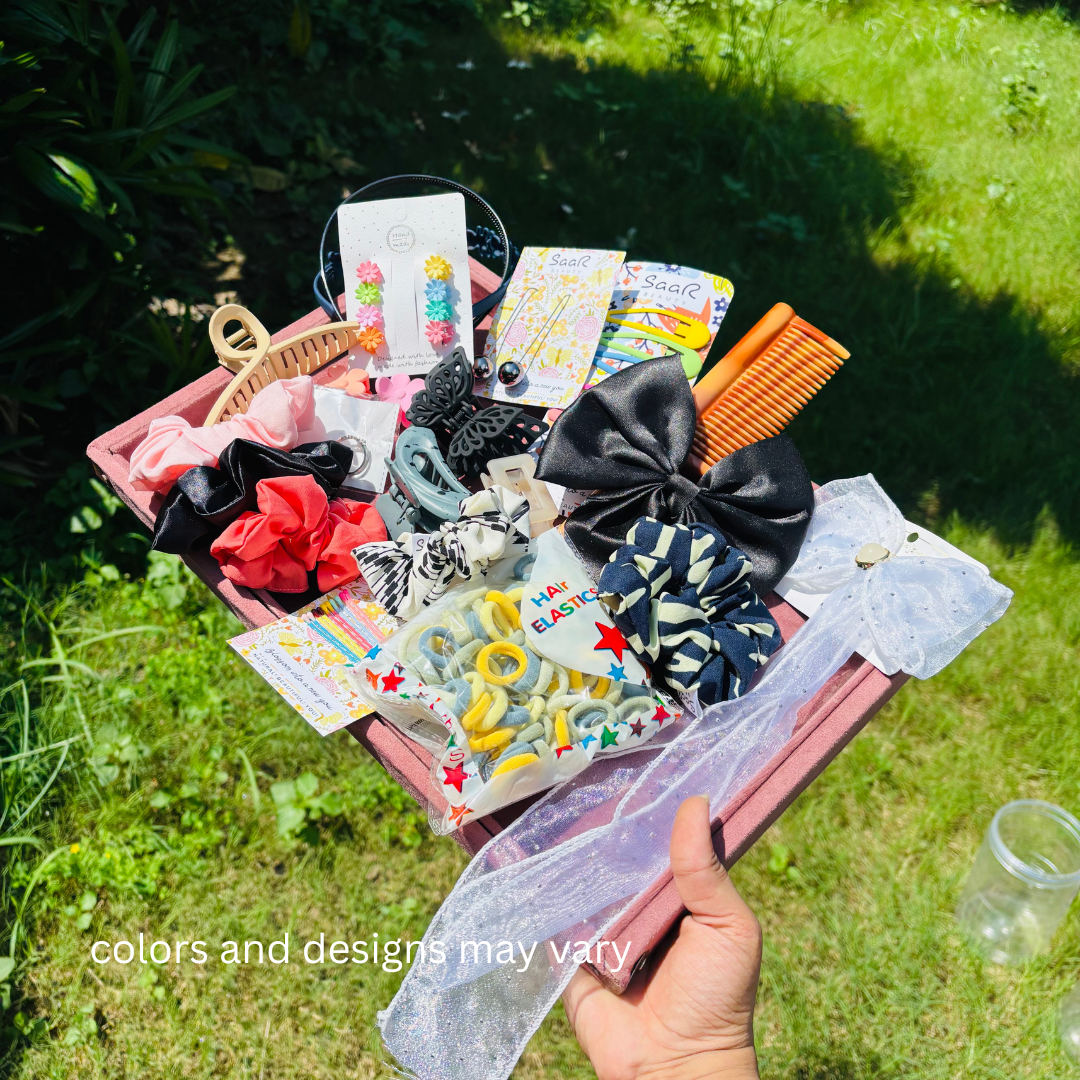 21 Piece Hair Accessories & Jewelry Hamper โ Budget Steal Deal by Saar Beauty