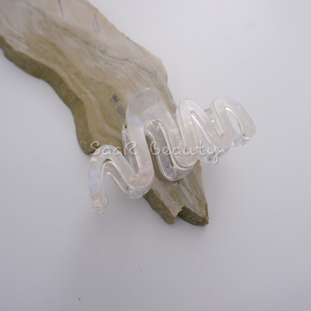 Bofeini Non-Breakable Wavy Claw Clips β High-Quality, Marble-Finish Hair Clutcher