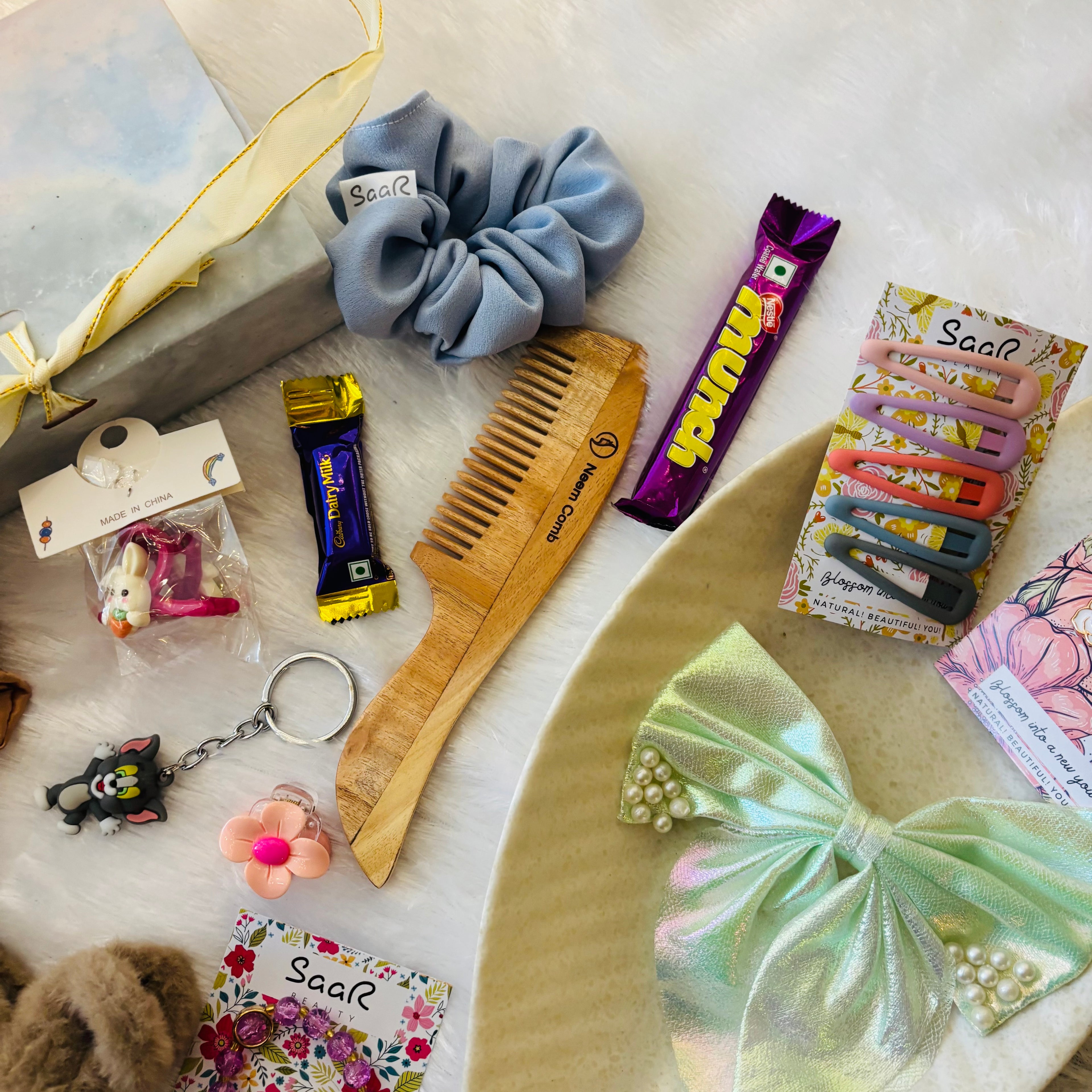 Premium Birthday Gift Box for Women β Hair Accessories, Jewelry & Treats