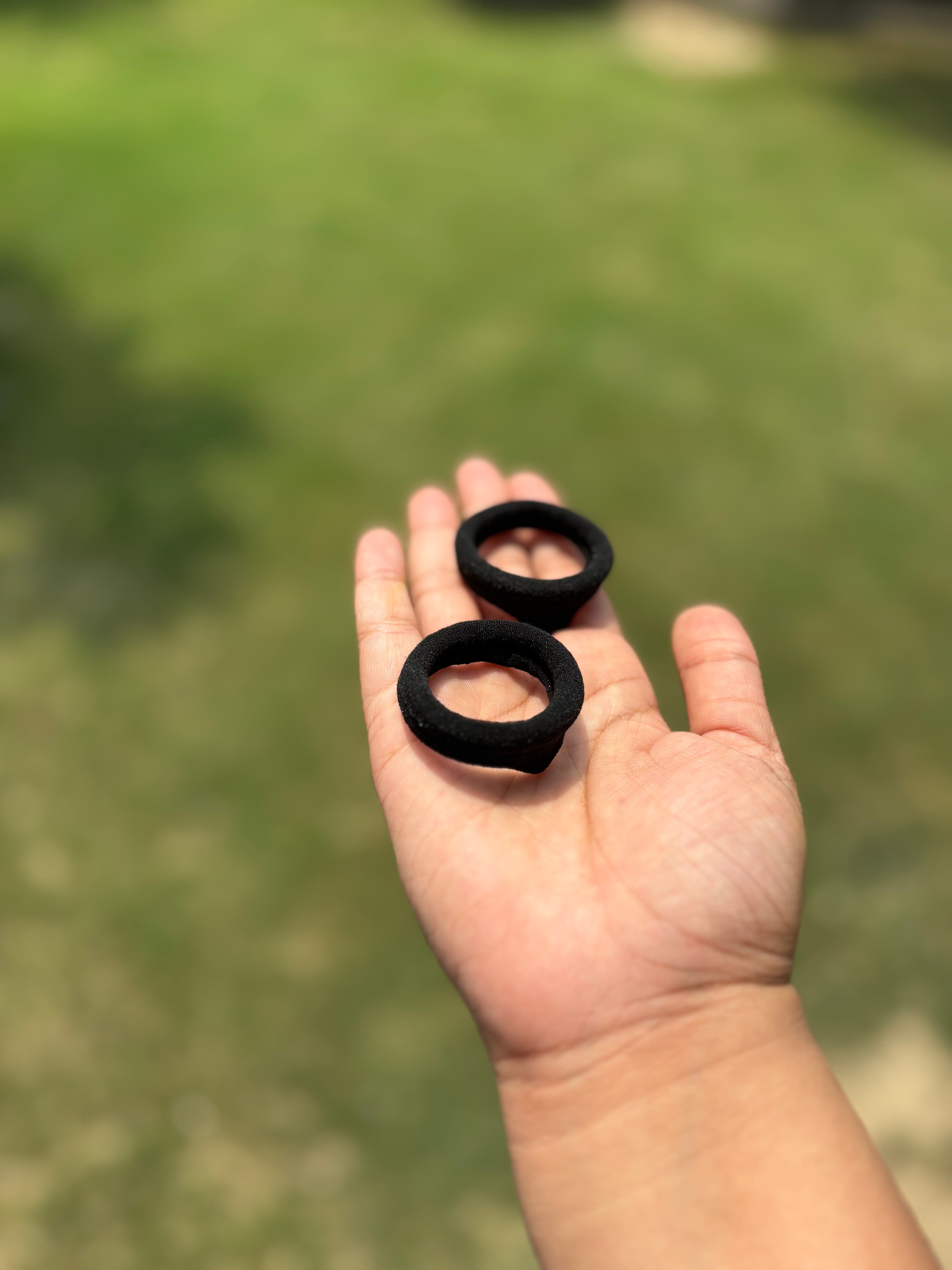 Basic black rubber ties box set of 30