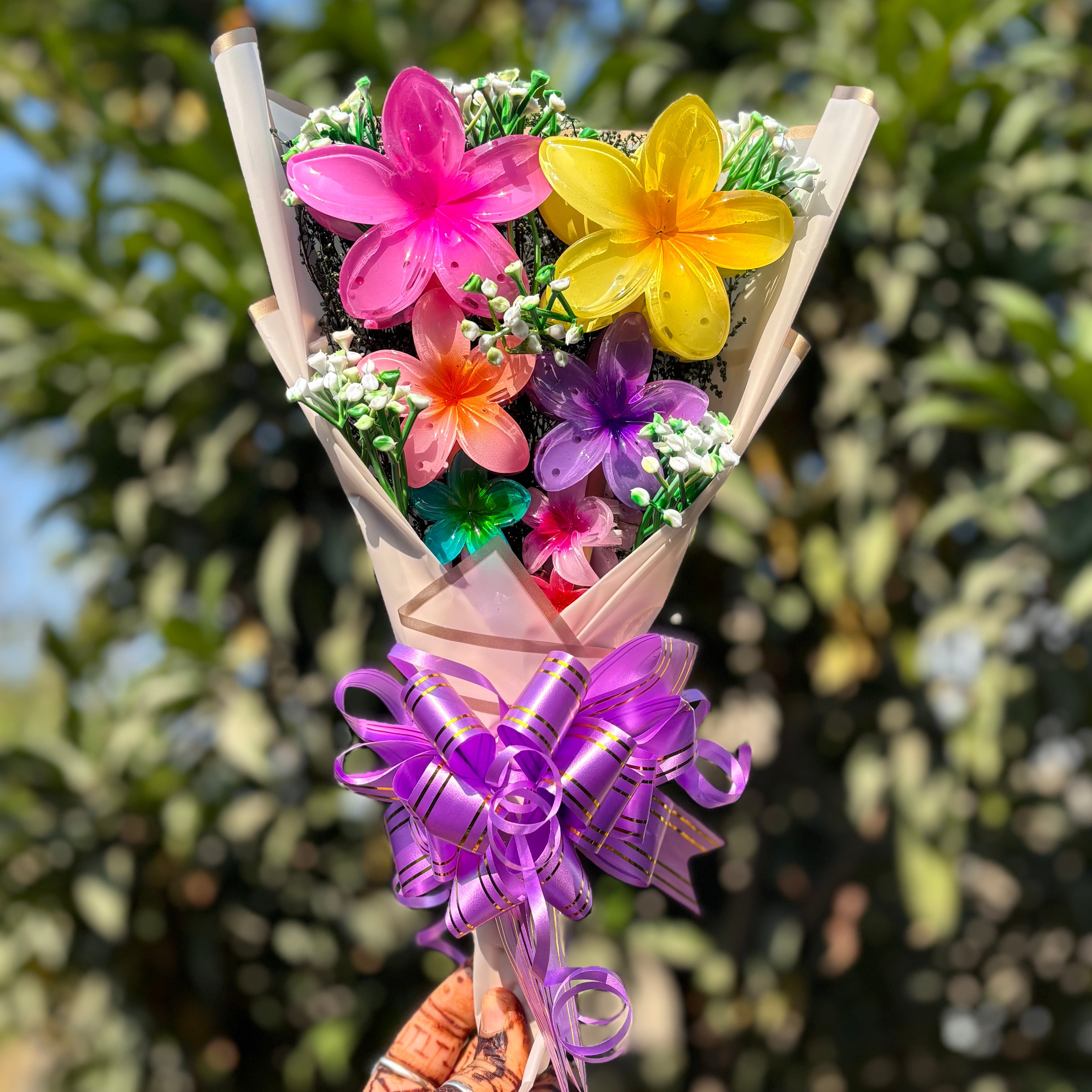 Stylish Flower Claw Clip Gift Set – Perfect for Every Occasion by SaaR Beauty – Set of 10 Hair Clutchers- premium korean packaging