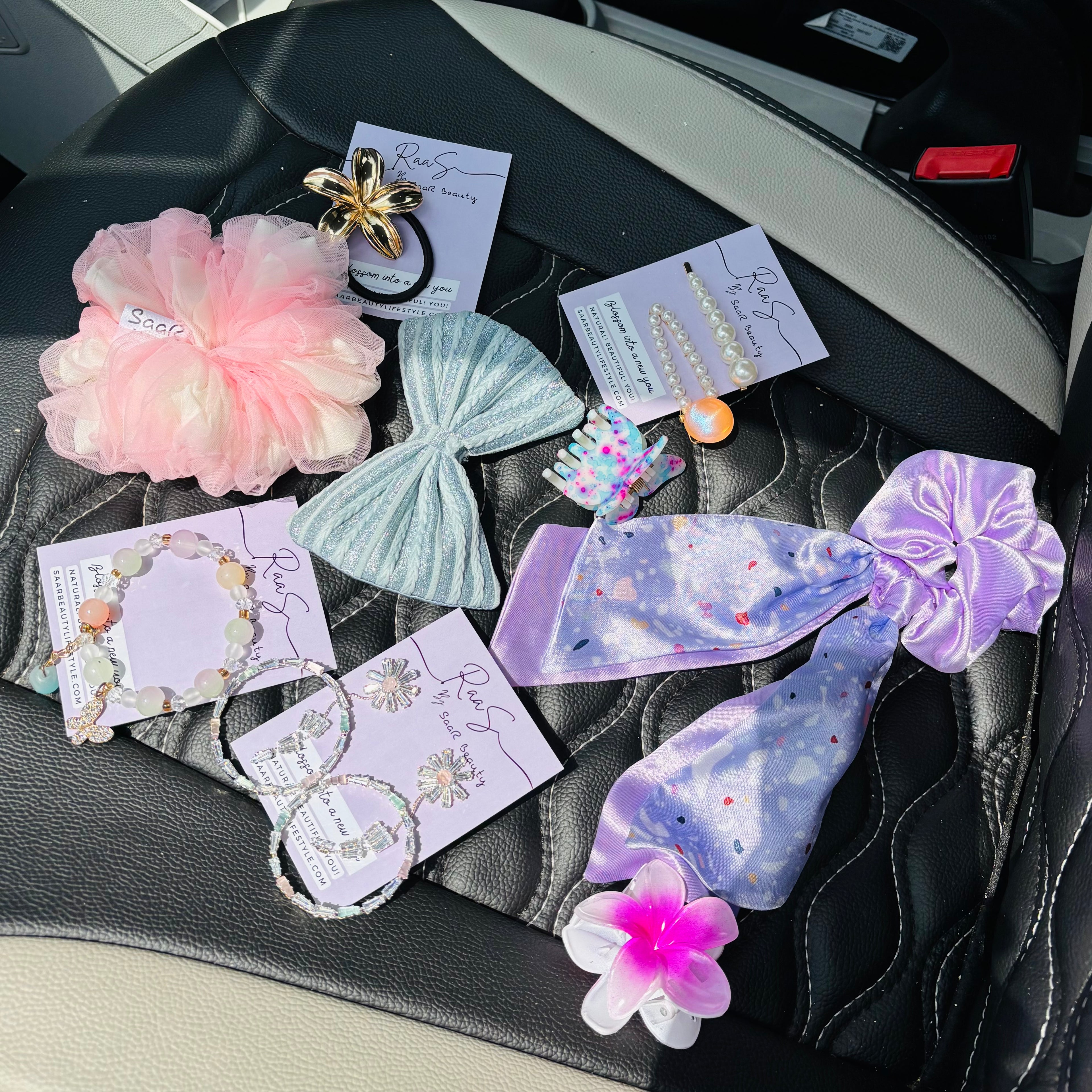 Premium Gift for Sister with Hair Accessories & Jewelry – By Saar Beauty