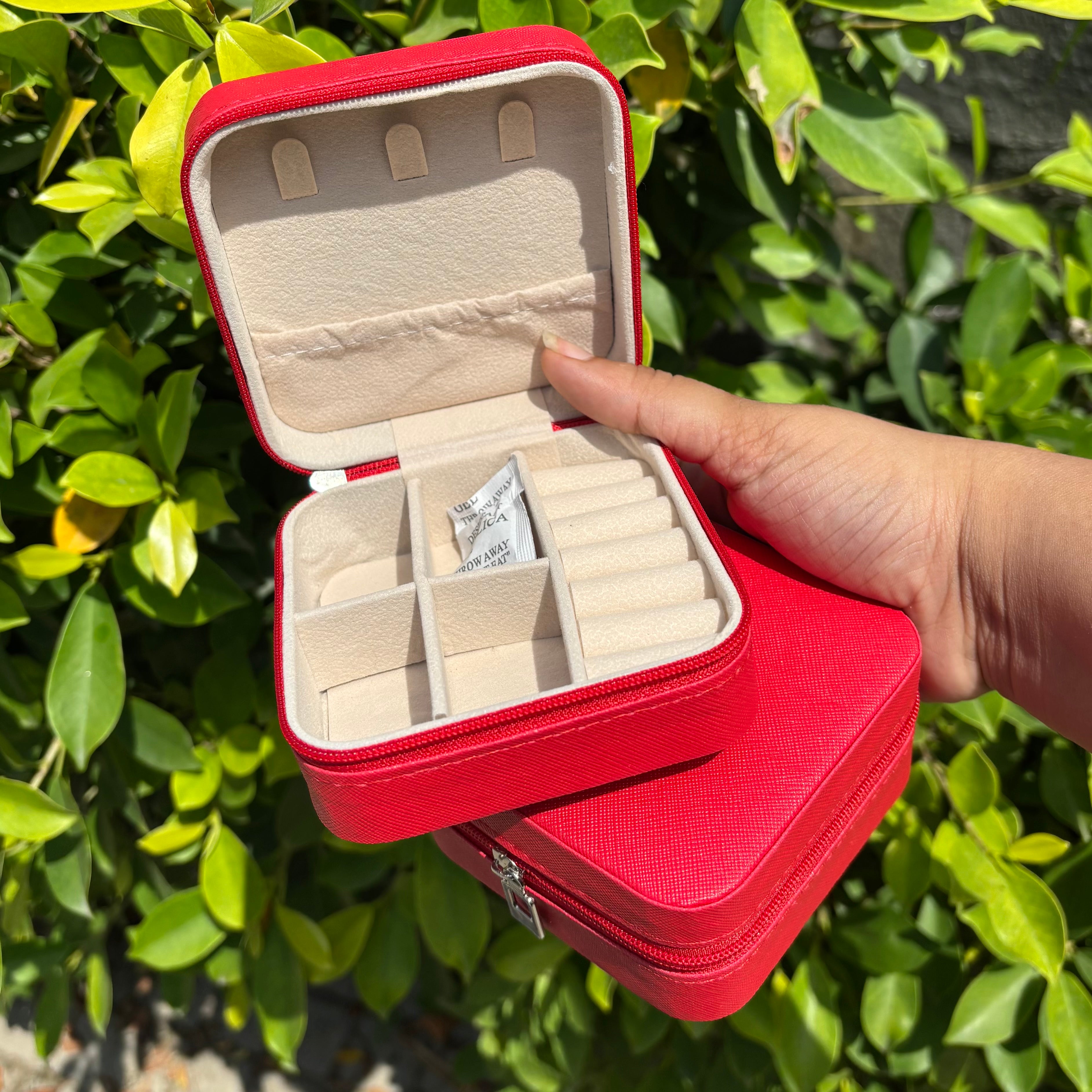 JEWELLERY ORGANISER BOX