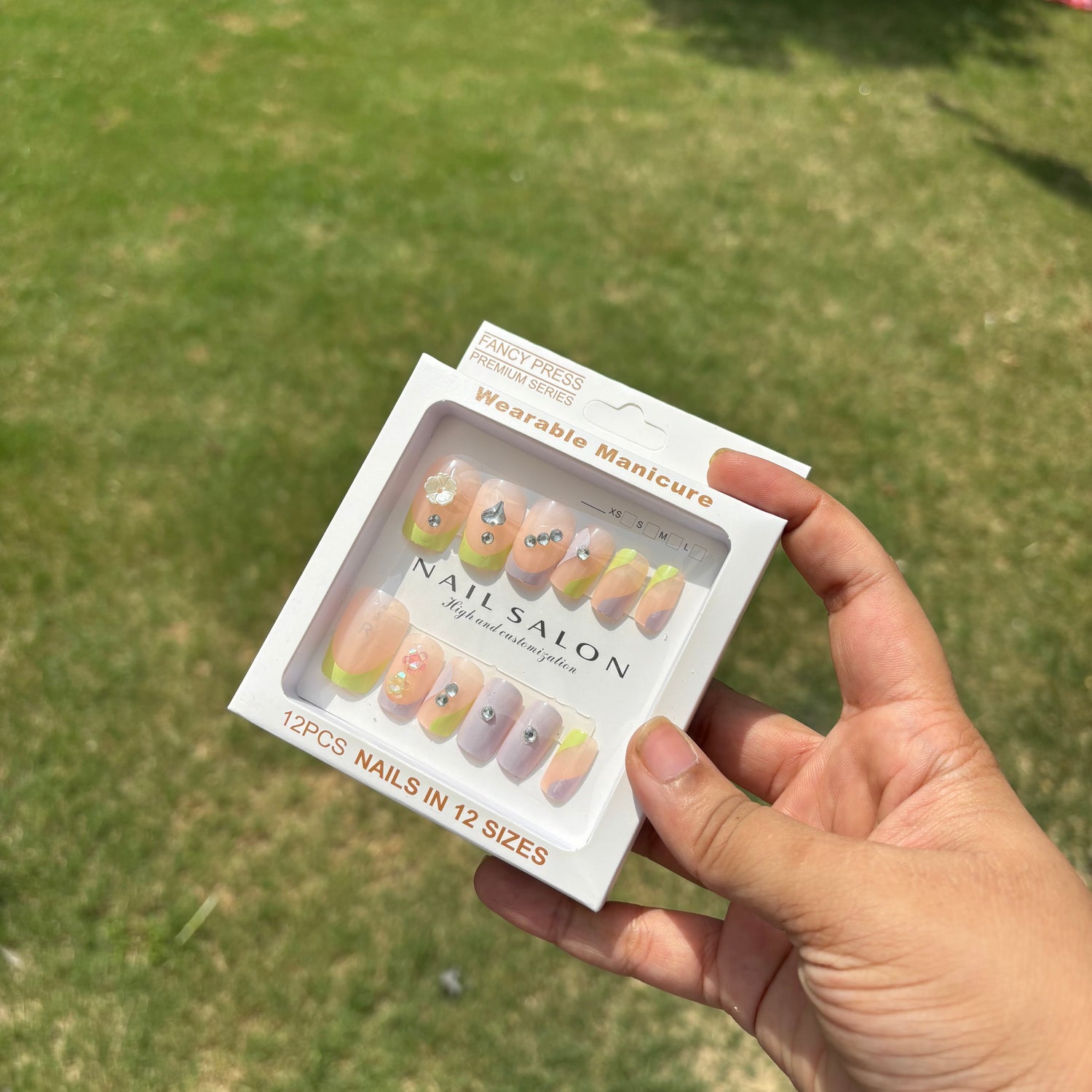 Nail extensions stick ons box