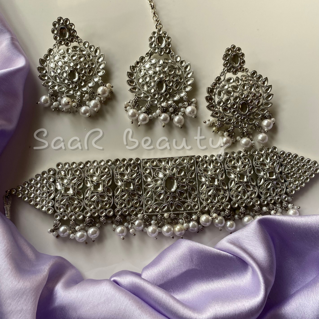 NARAYANI JEWELRY SET WHITE