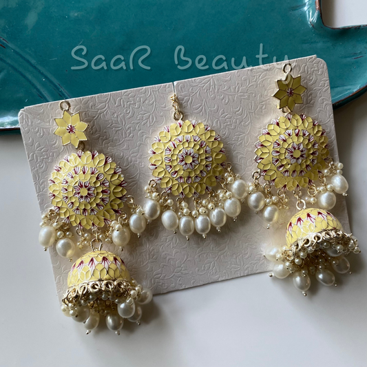 RAUDRA MEENAKARI EARRINGS MANG TEEKA SET YELLOWISH WHITE