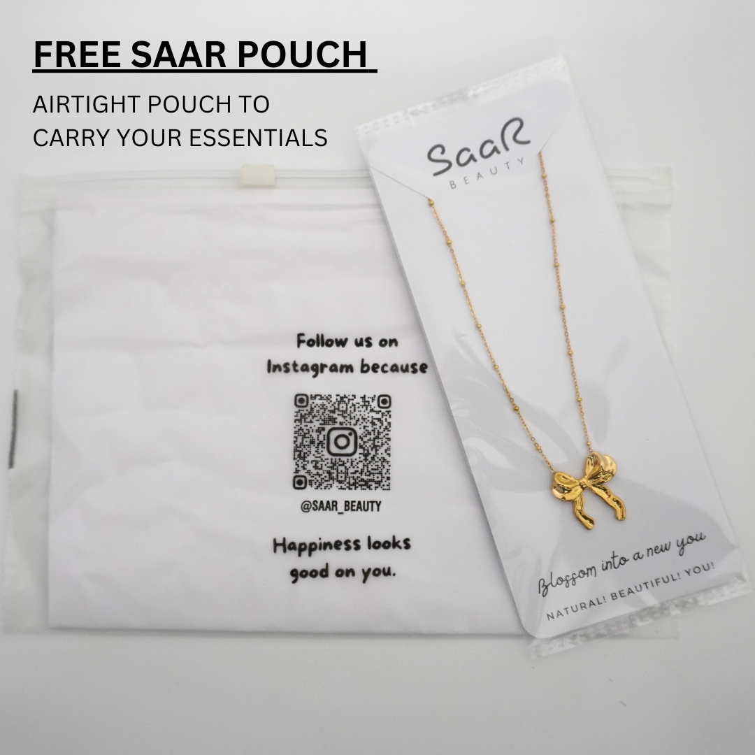 Chic anti-tarnish necklace, complete with a Saar Beauty airtight pouch for extended durability.