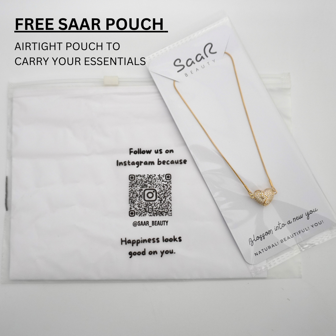 SaaR Beauty’s innovative open-close heart charm necklace in anti-tarnish stainless steel, paired with a premium airtight pouch for storage.