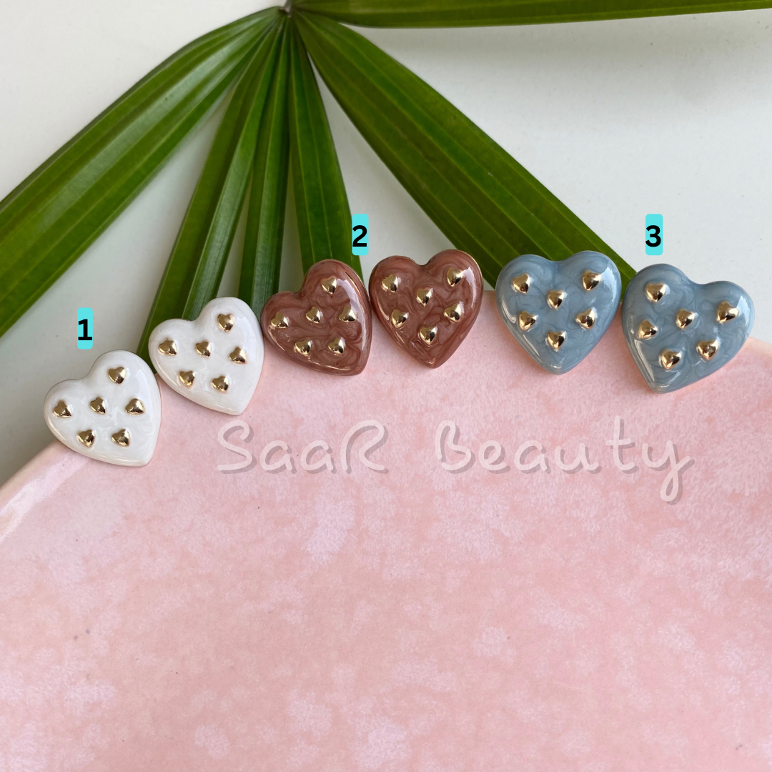 HEARTLY HEART TOPS STUD EARRINGS