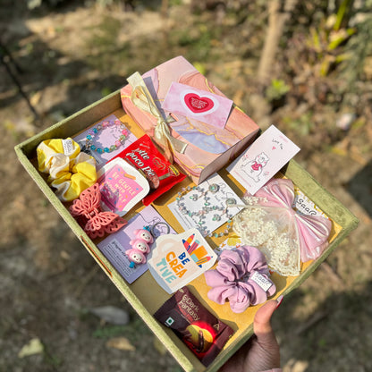 14 Items Luxury Surprise Gift Hamper for Girls SaaR Beauty