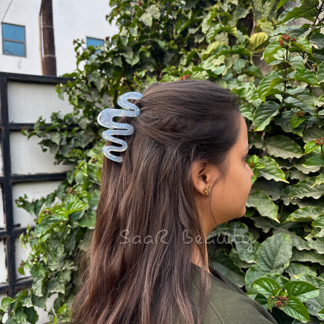 Discover the Bofeini Wavy Claw Clips with a stunning marble finish! High-quality, non-breakable hair clutches in soft pastel hues. Durable, stylish, and perfect for all hair types!