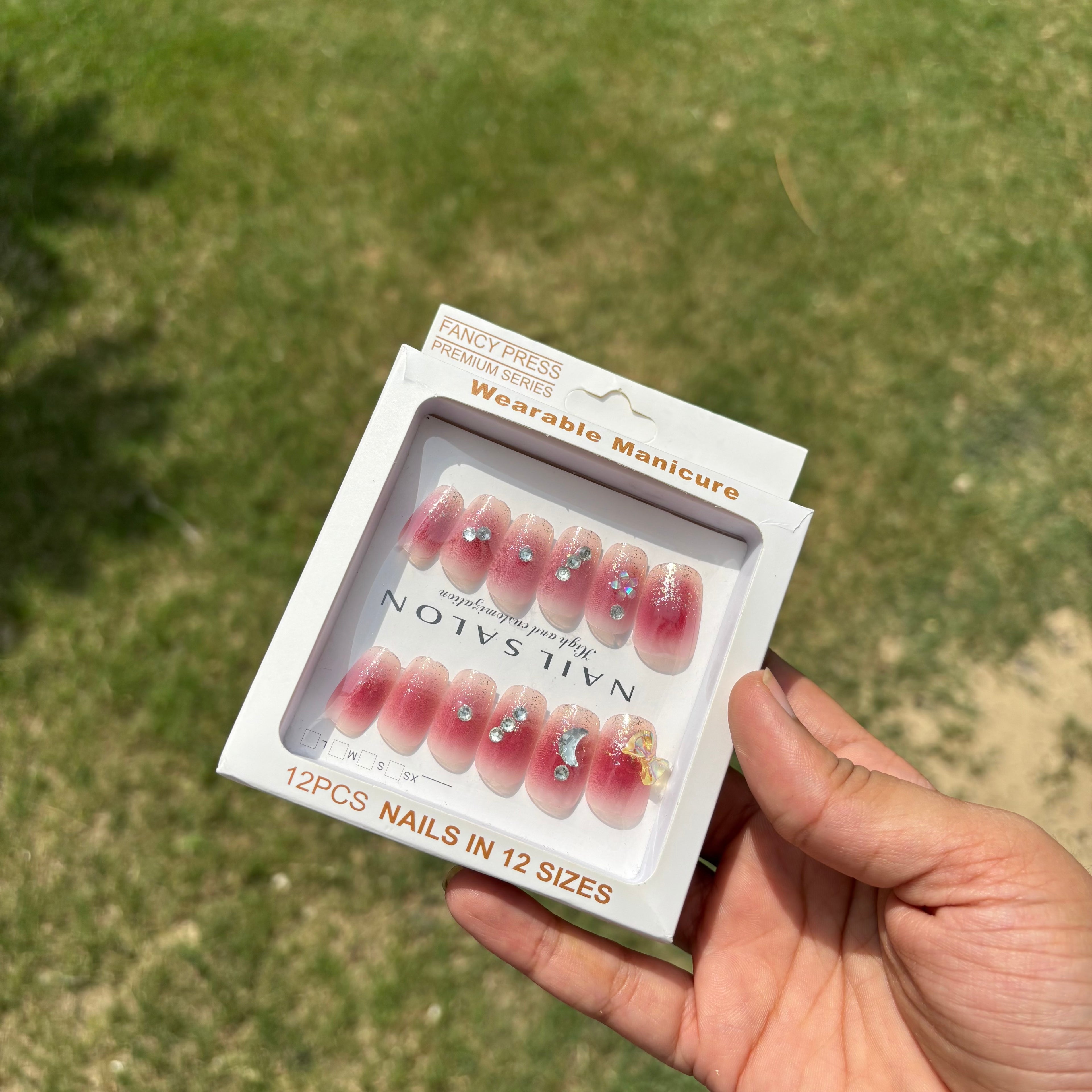 Nail extensions stick ons box