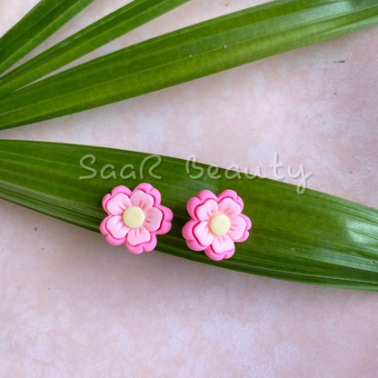 DUAL FLOWER TOPS STUD EARRINGS