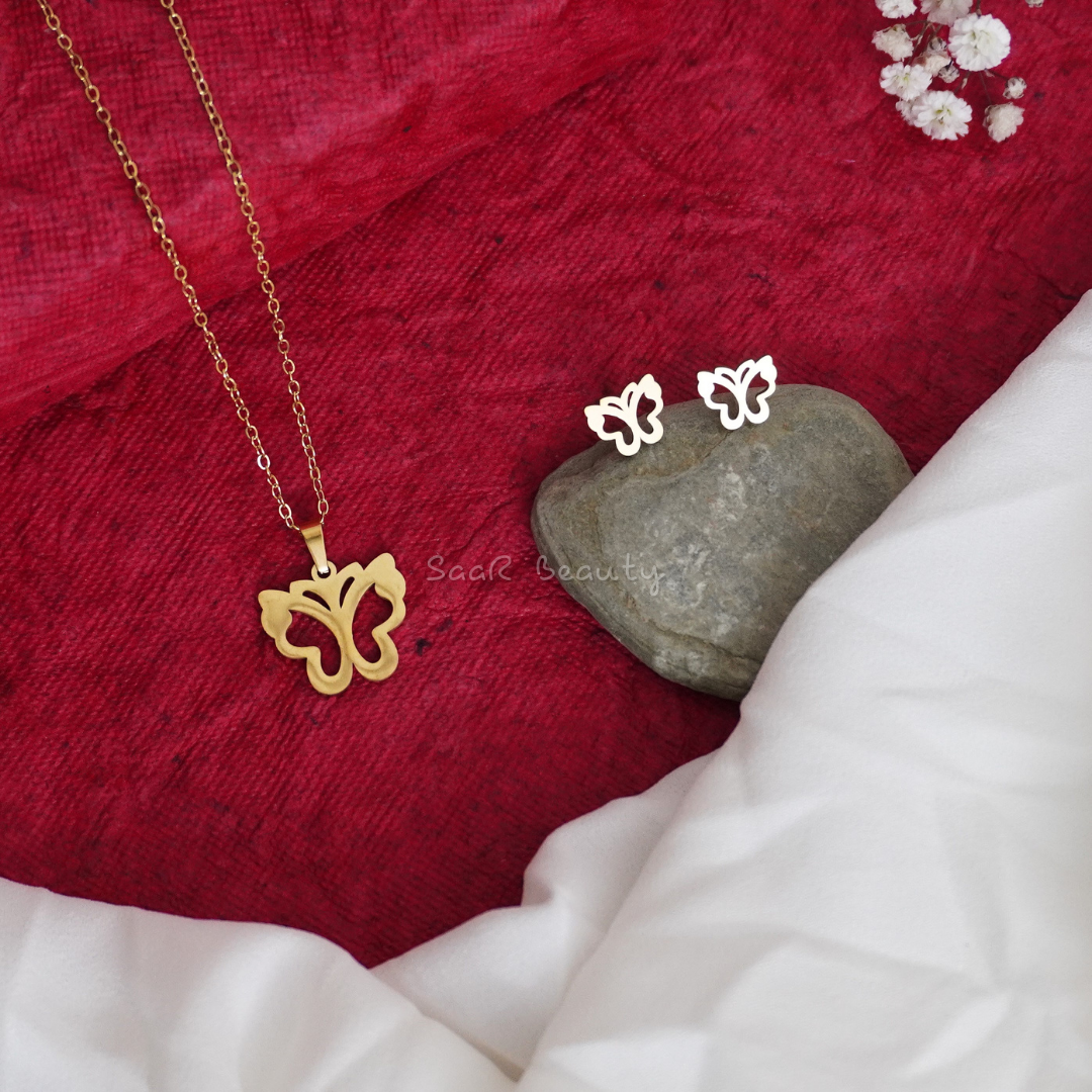 Delicate butterfly-themed gold jewelry set featuring anti-tarnish and waterproof properties.