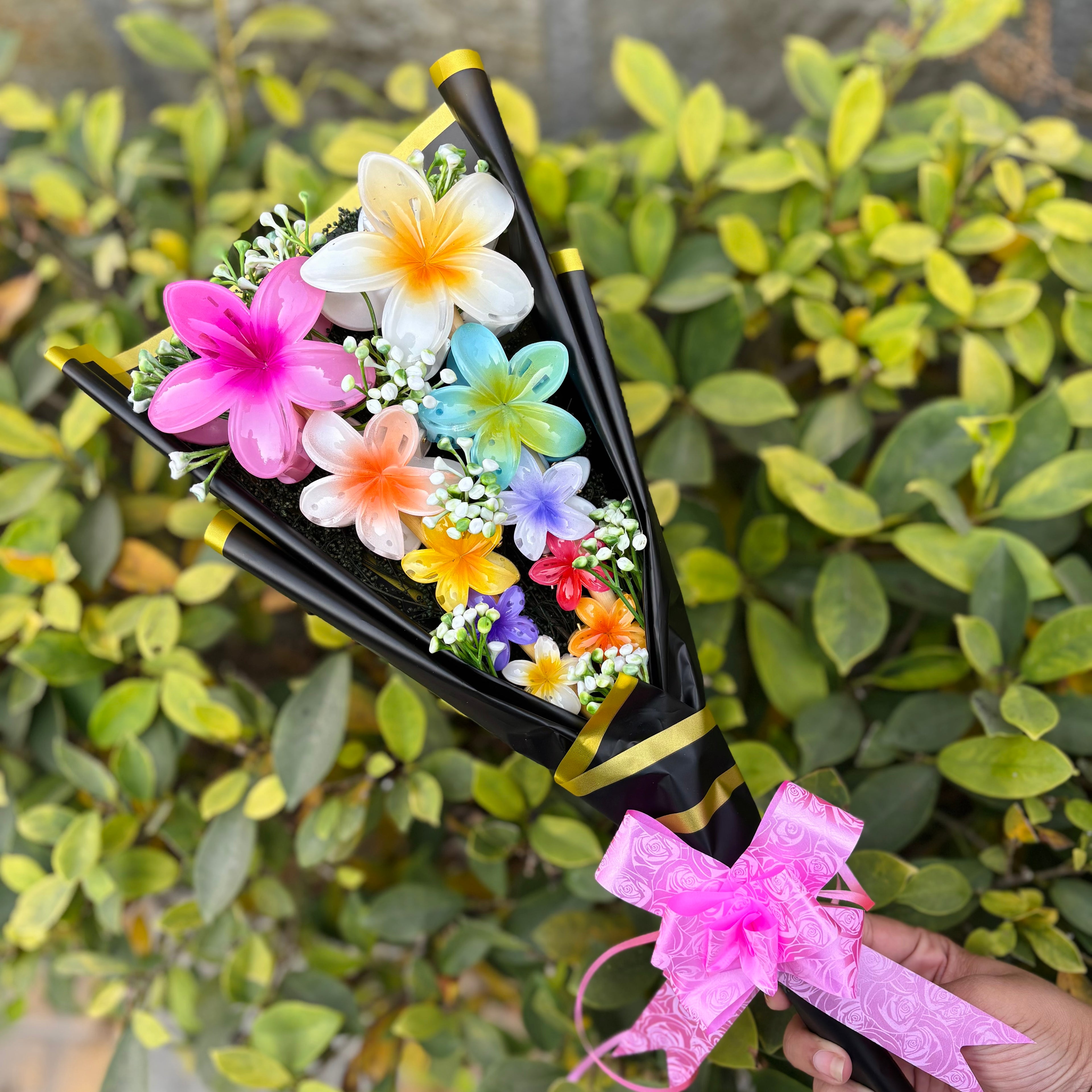 Stylish Flower Claw Clip Gift Set – Perfect for Every Occasion by SaaR Beauty – Set of 10 Hair Clutchers- premium korean packaging