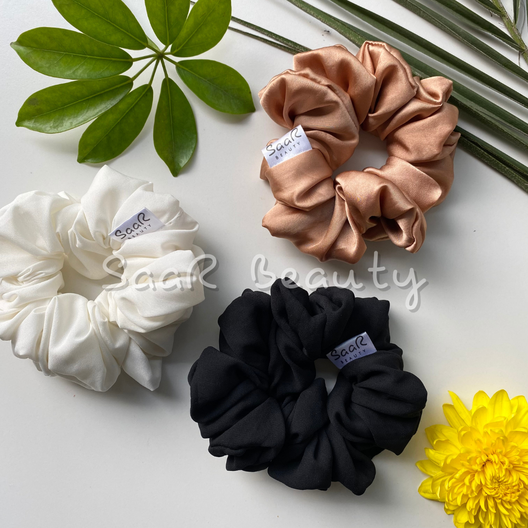 LARGE BLACK WHITE AND ROSE GOLD SCRUNCHIES