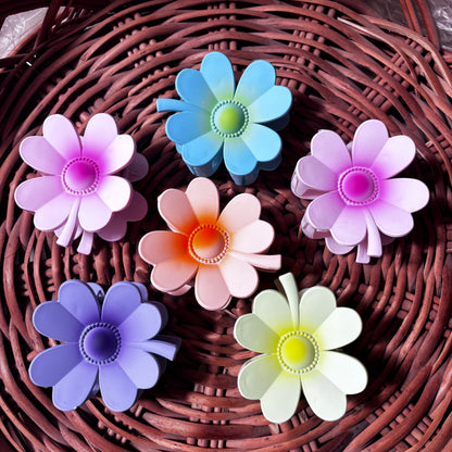 SaaR Beauty Daisy Bloom Matte Hair Clutcher | Large Floral Hair Claw Clip for Women &amp; Girls