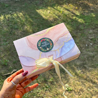 Saar Beauty Christmas Luxe Gift Hamper – Set of 8