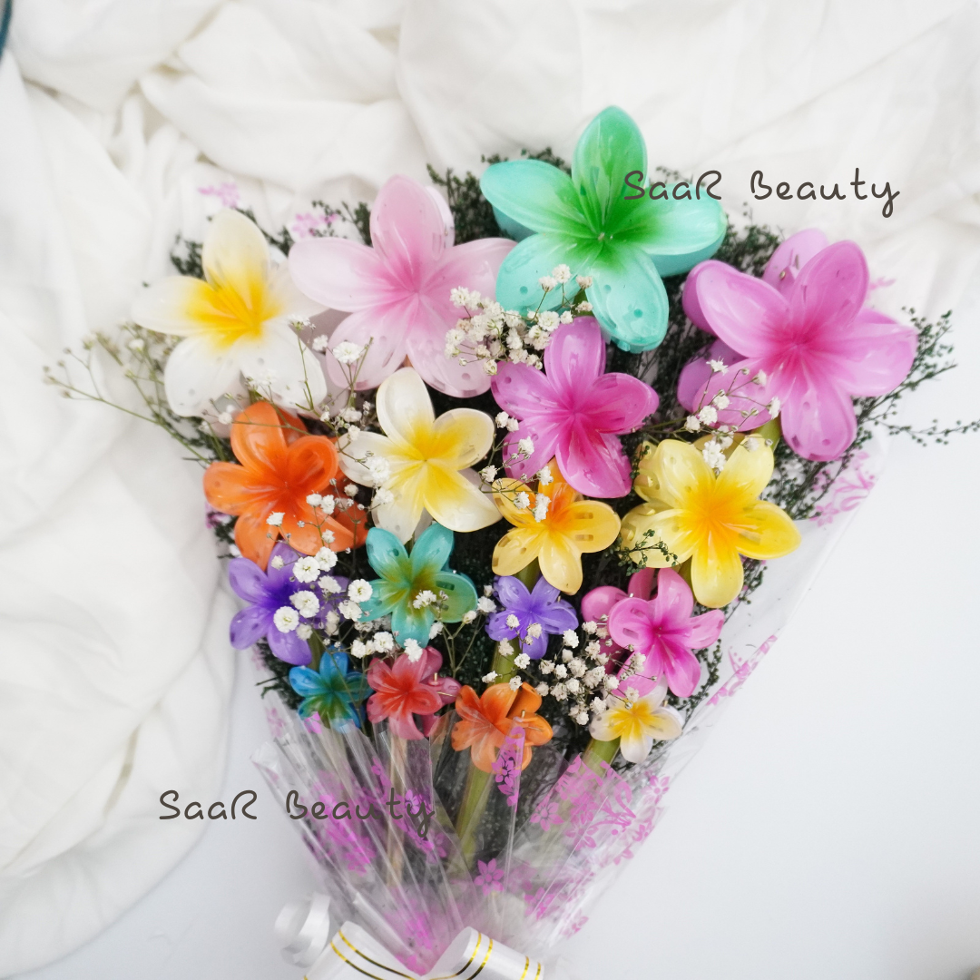 Flower claw clip set by SaaR Beauty, featuring large, medium, small, and mini floral hair claw clips with scrunchies and airtight pouches for safe storage. Perfect for gifting and everyday use.