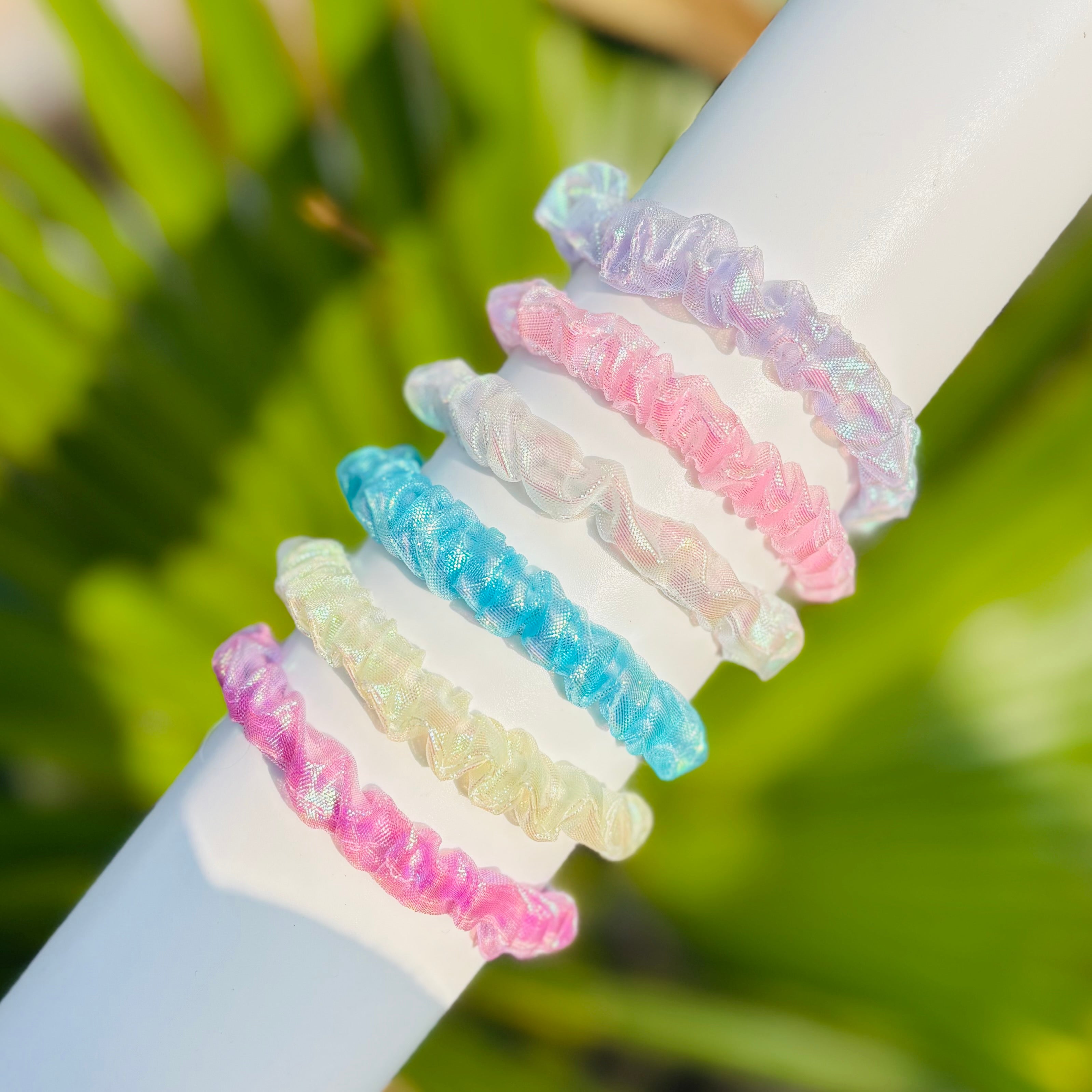 Saar Beauty skinny scrunchies set of 6 holographic hair ties Holographic skinny hair scrunchies for women daily wear