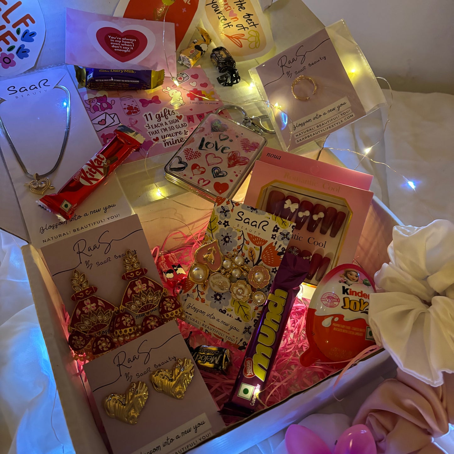 Luxury Pinterest-style self love hamper with fairy lights, chocolates, scrunchies, jewelry, and surprise gifts for girls & women – SaaR Beauty