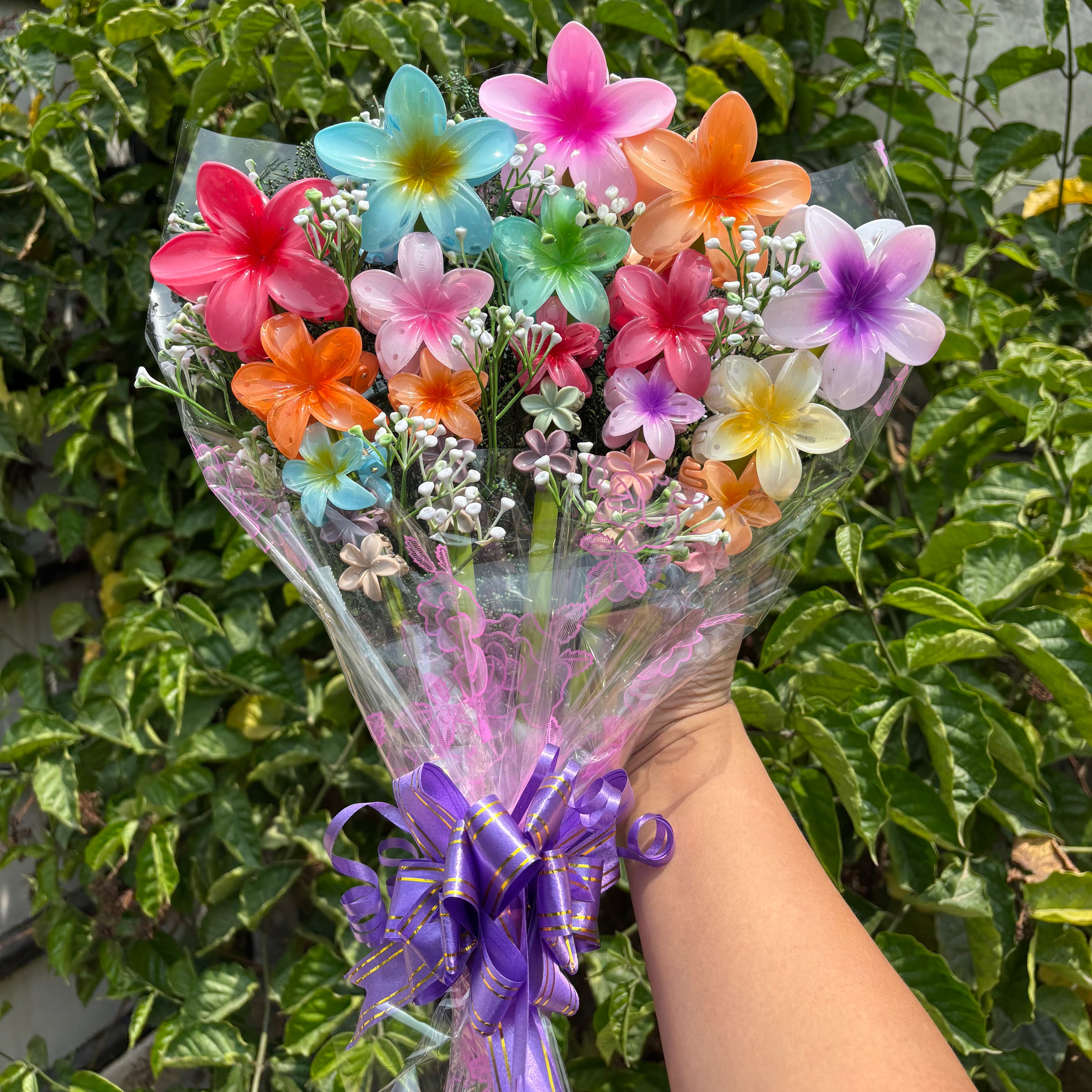 Viral Flower Hair Claw Clip Clutcher Bouquet – Set of 25 Hair Clutchers