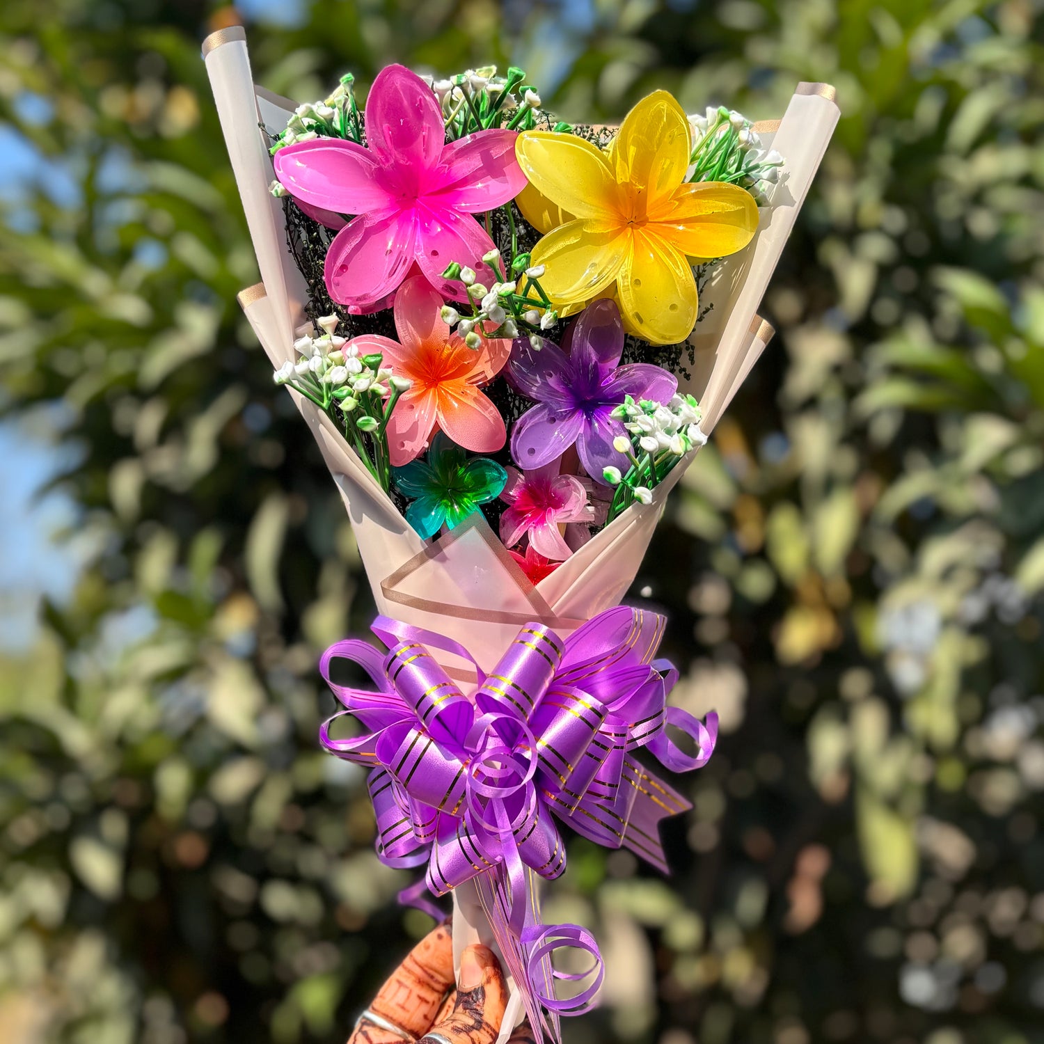 Stylish Flower Claw Clip Gift Set – Perfect for Every Occasion by SaaR Beauty – Set of 10 Hair Clutchers- premium korean packaging