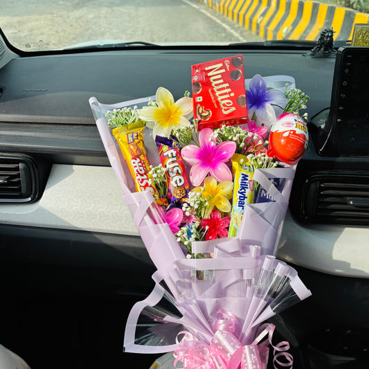 Premium Saar Beauty hair claw & chocolate bouquet with assorted flower clutchers for thick and long hair – perfect birthday gift for women and girls.