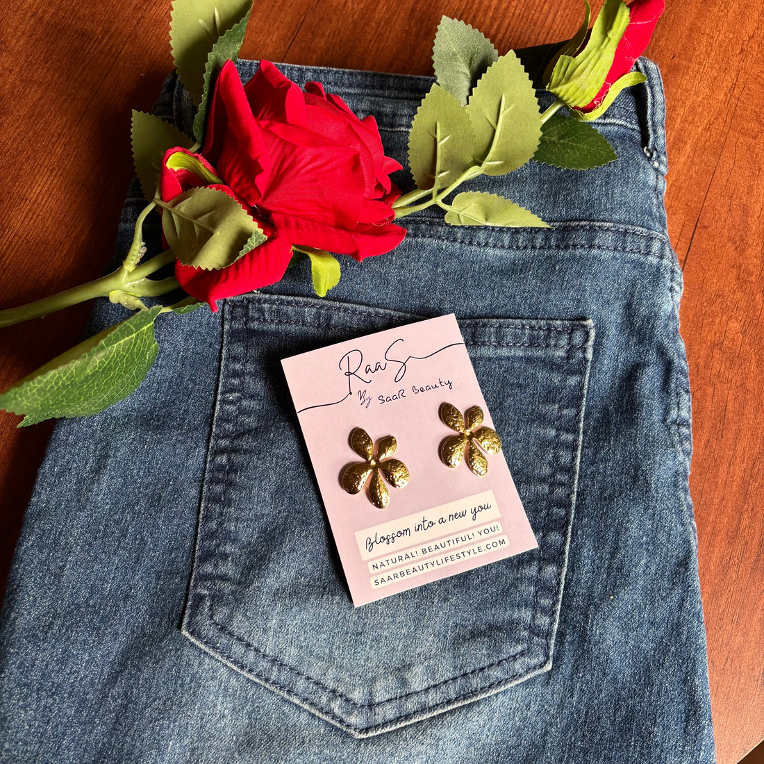 Elegant Floral Design Earrings – Anti-Tarnish Gold Finish