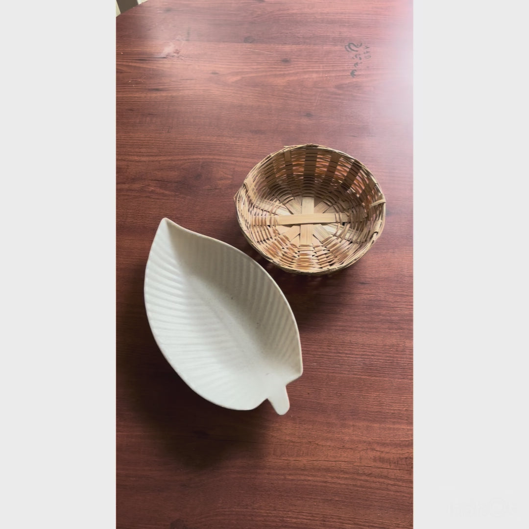 Premium Hair Claw &amp; Chocolate Gift Bouquet – Special Occasion Gift – Thoughtful Gift for Her