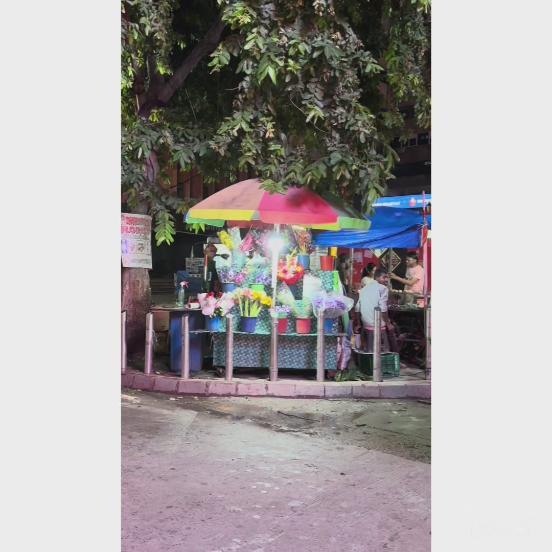 Luxury Hair Claw &amp; Earring Bouquet with Chocolates