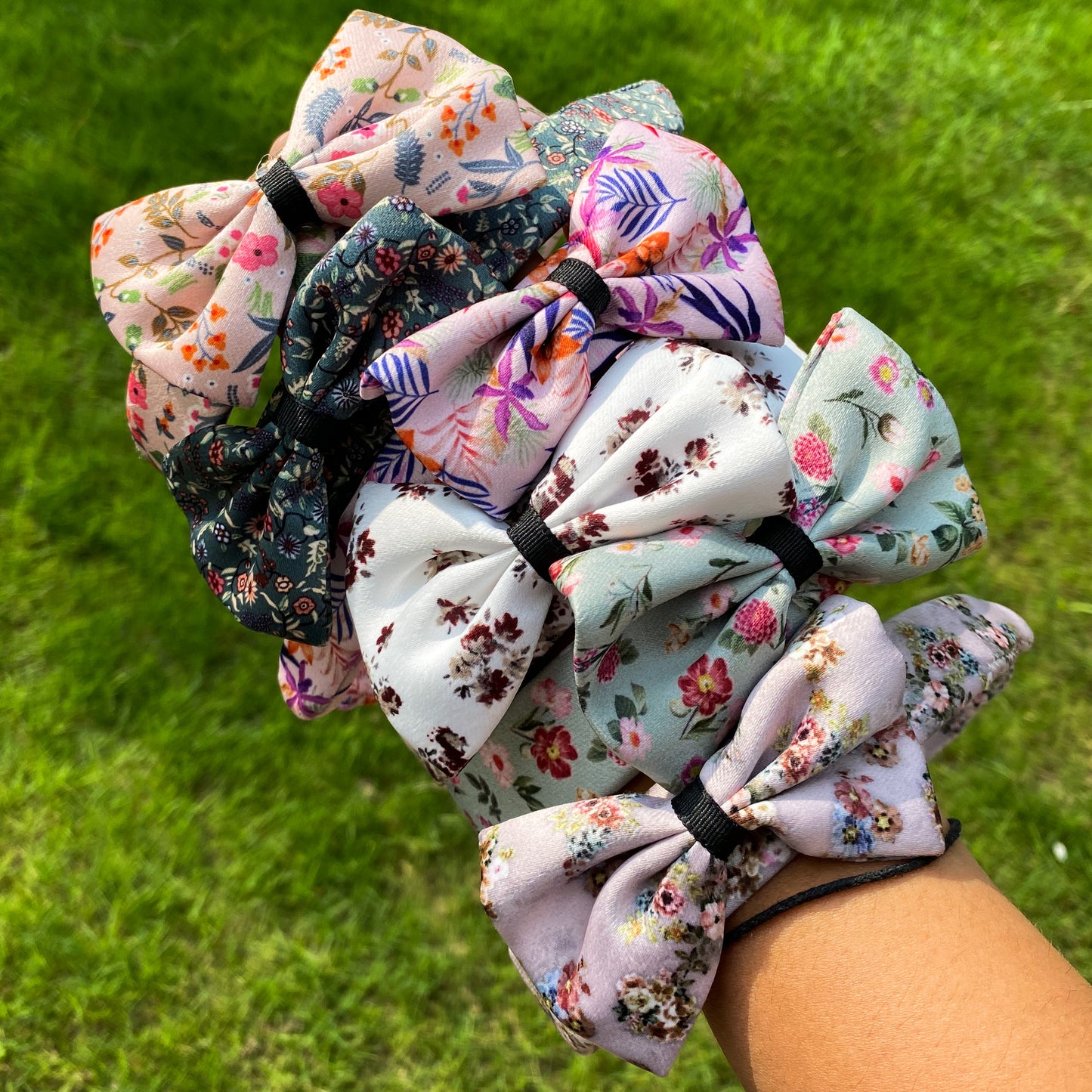 SATIN PRINTED BOW BAND