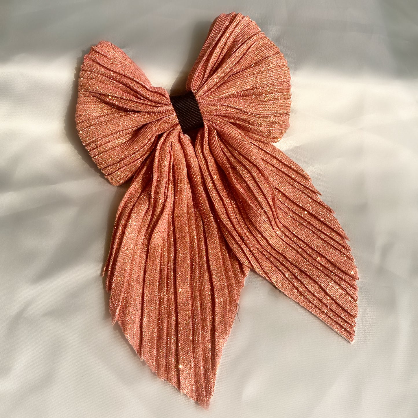 JUMBO SHIMMER BOW CLIP