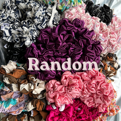 RANDOM MEDIUM SCRUNCHIES COMBO WITH SaaR POUCH